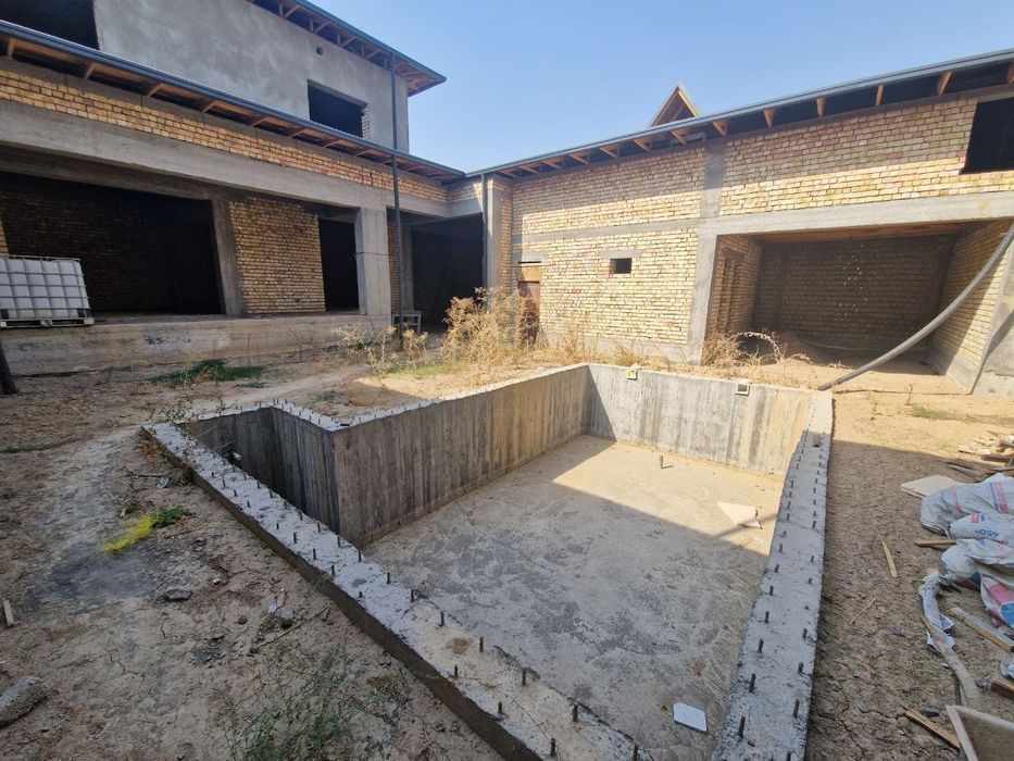 Юнус- абад 6 соток Тутзор коробка.