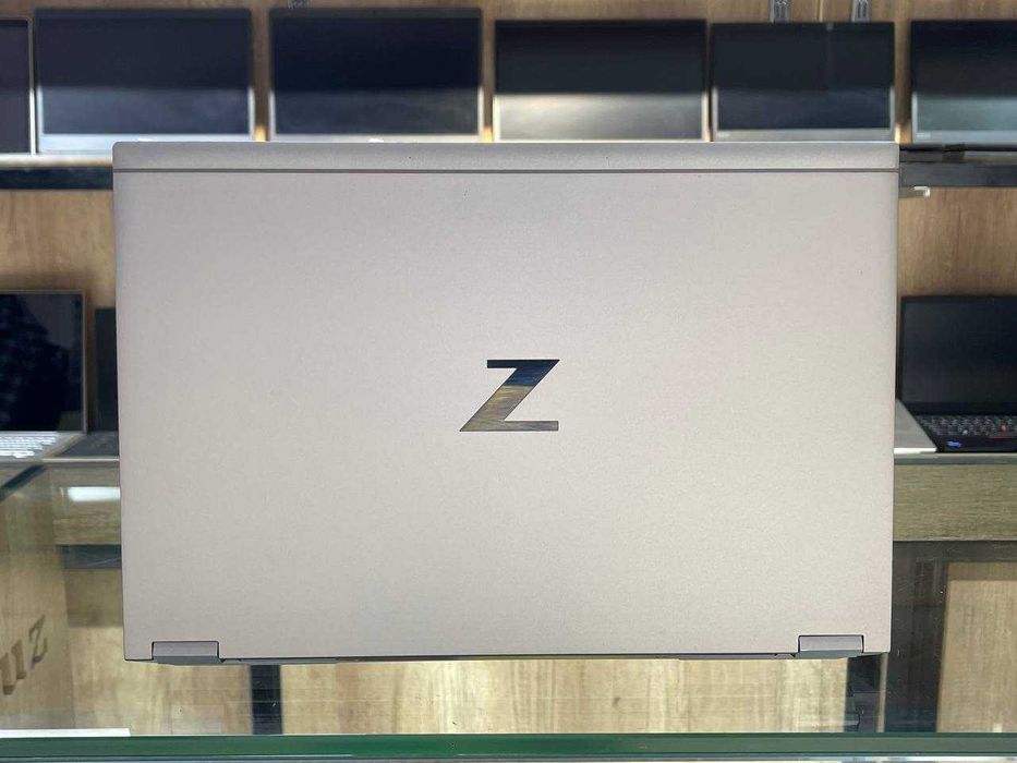 HP ZBook 15 Intel Core i9-10885H озу32гб 512ssd Nvidio Quadro RTX 3000