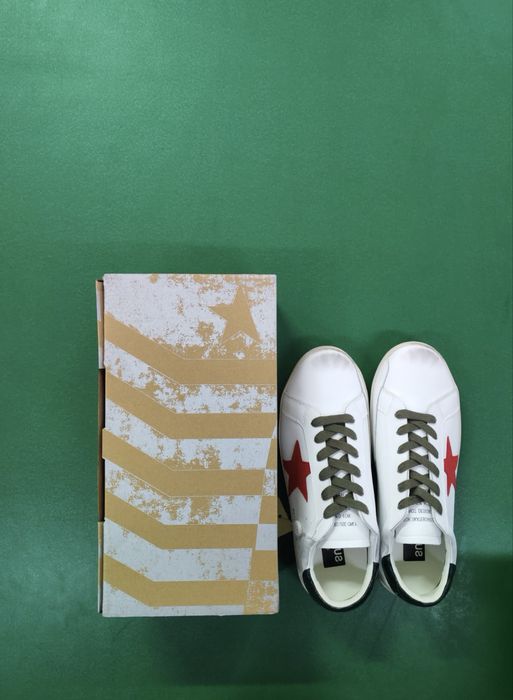 Golden Goose Superstar