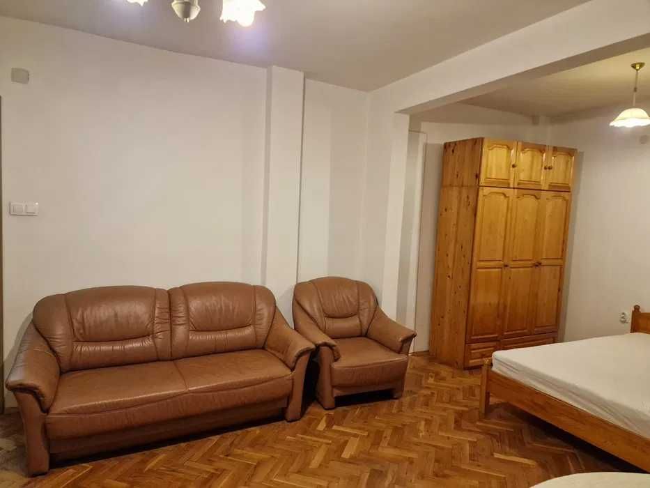 Дава се под наем Двустаен апартамент в София, Медицинска академия - 50 кв.м за 500 € - Снимка #1
