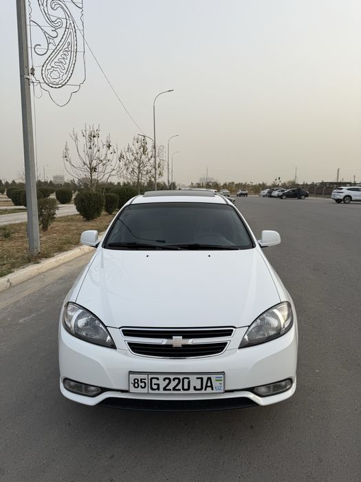 Gentra avtomat yangi xolati ideal.