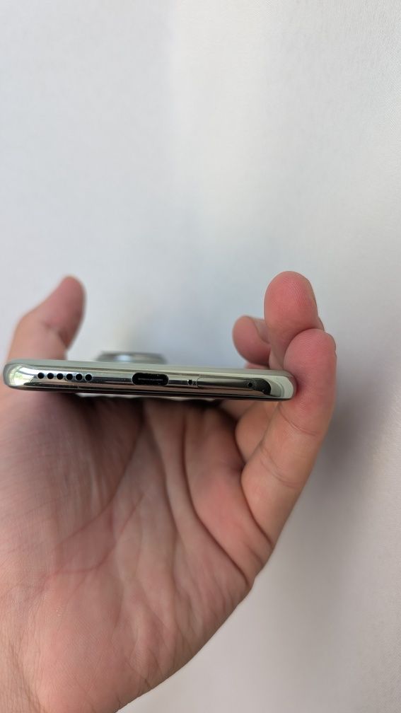 Huawei Nova 13 Pro 12/512 Gb sotiladi