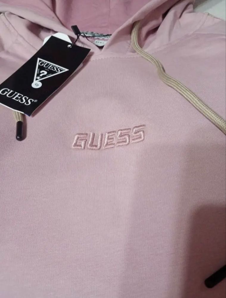 Памучни екипи Guess