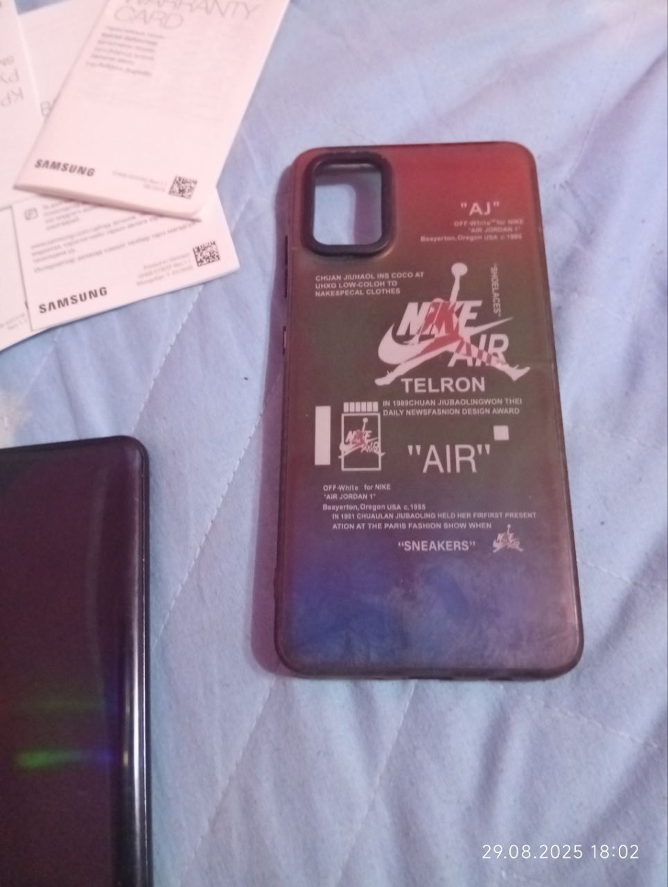 Samsung a31  64 gb radnoy srochni sotiladi aybi yōq