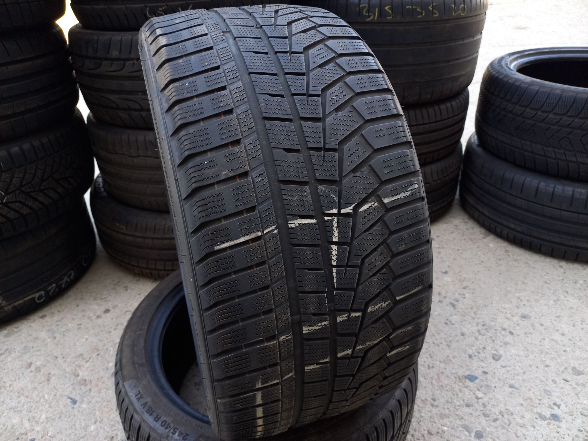 1xAnvelopa second iarnă 285 30 R22 Hankook  2020