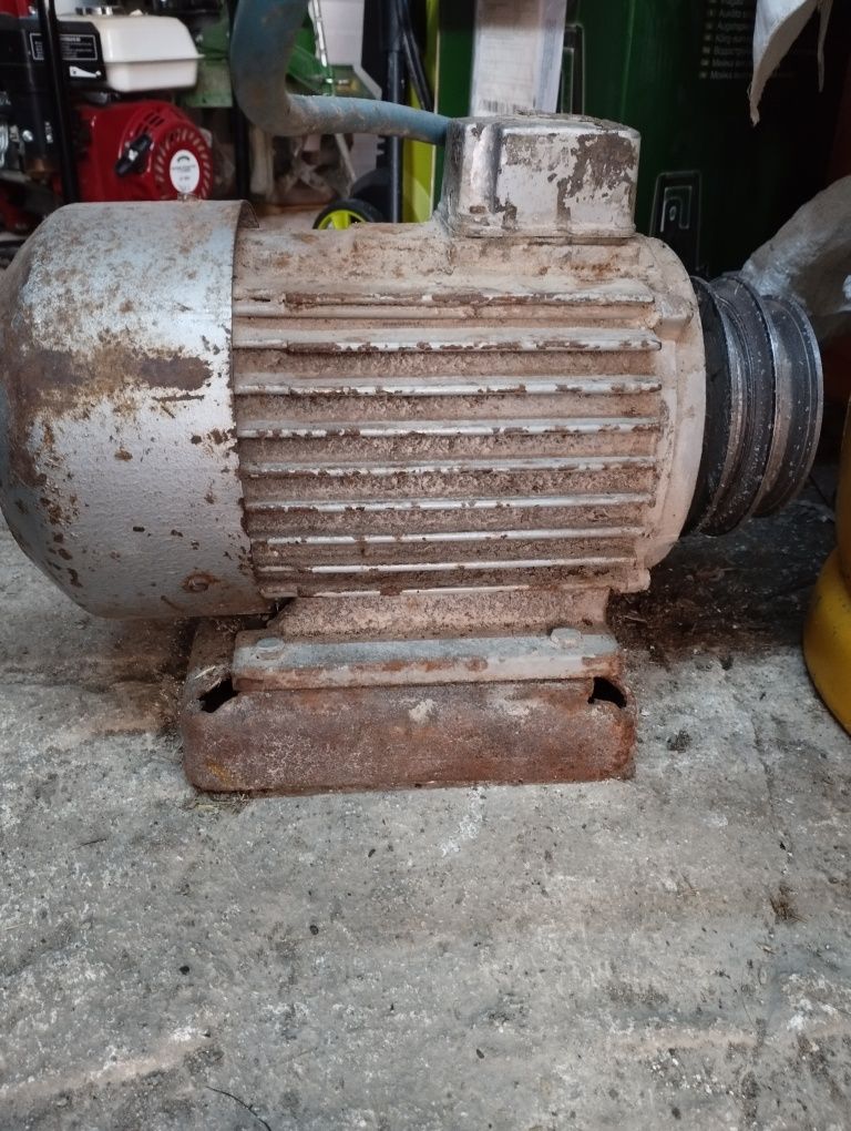 Motor 3 kw trifazat