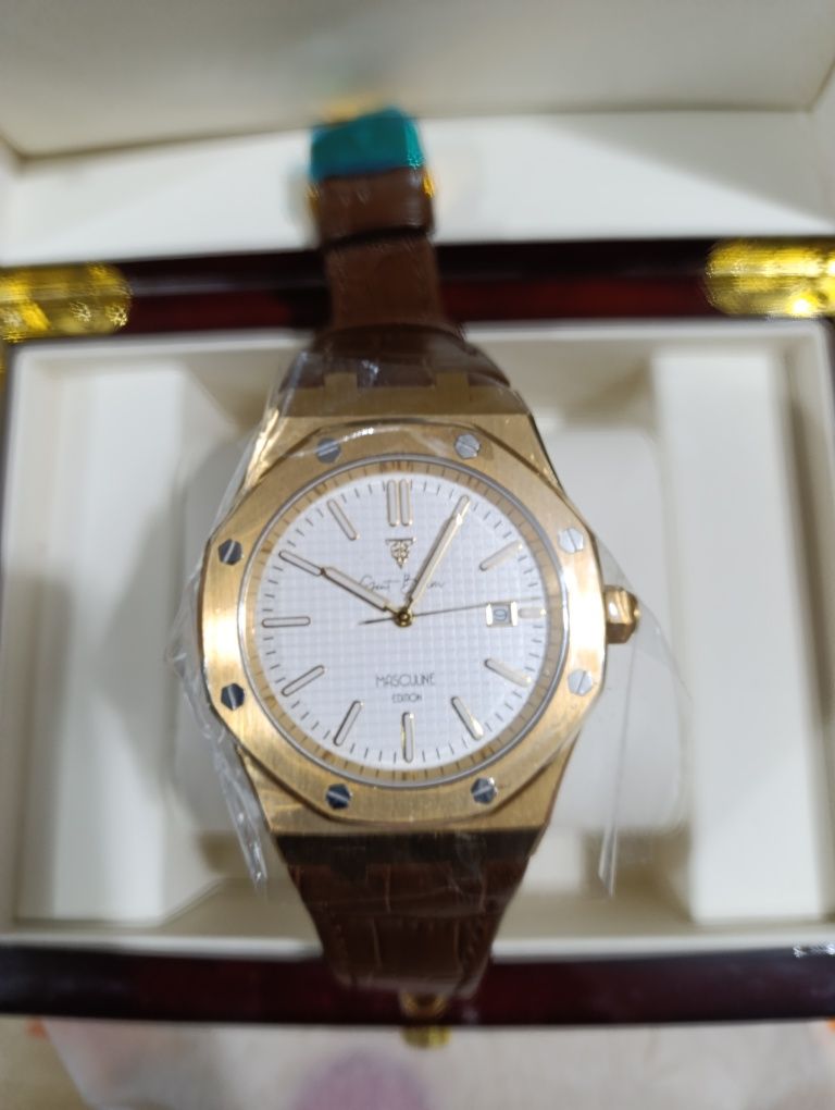 Ceas automatic nou