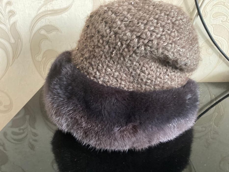 Продам шапку норковую