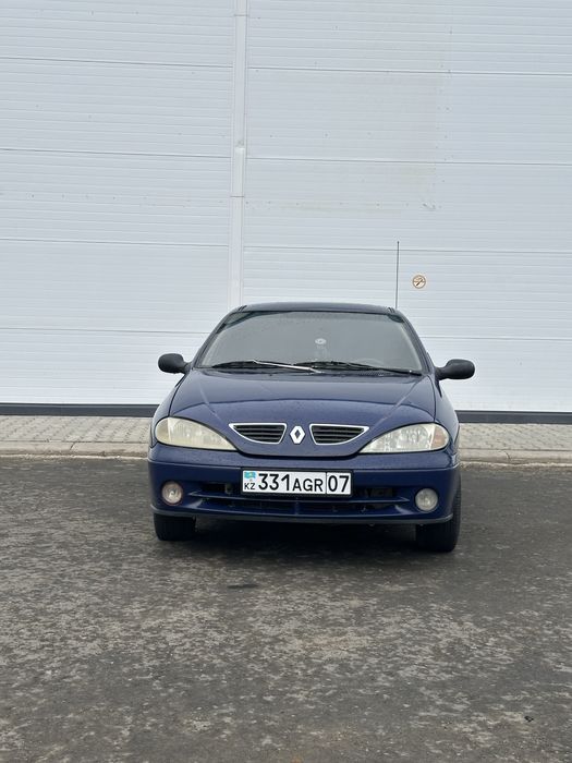 Рено меган 1 2000 года 1.6 об