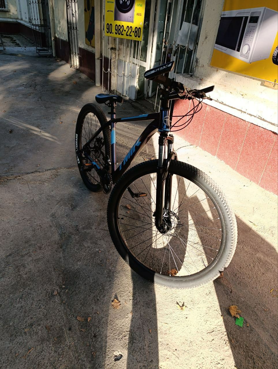 Sotiladi velosiped pocti yengi model TMIK skarasnky cotki hamma joyi i