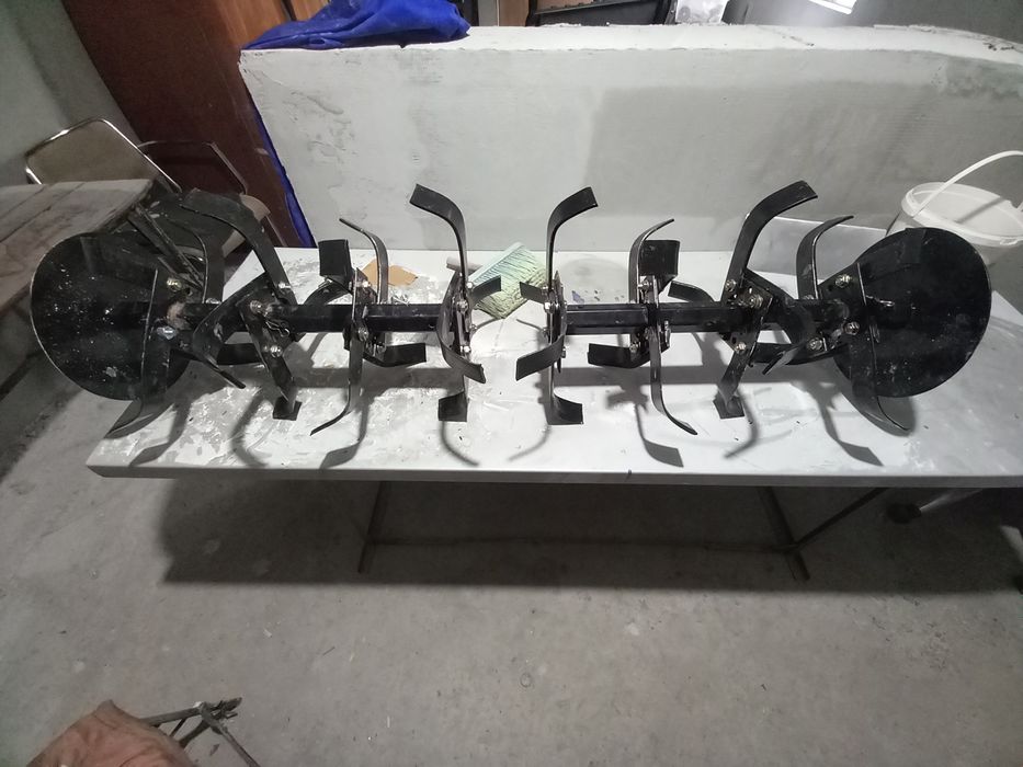 Vând freze pentru motocultor/motosapa