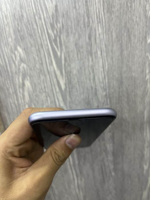 IPhone 11 64GB KH/A.      .