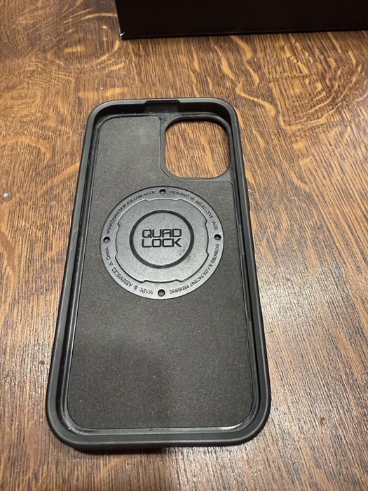 Husa quadlock iphone 16