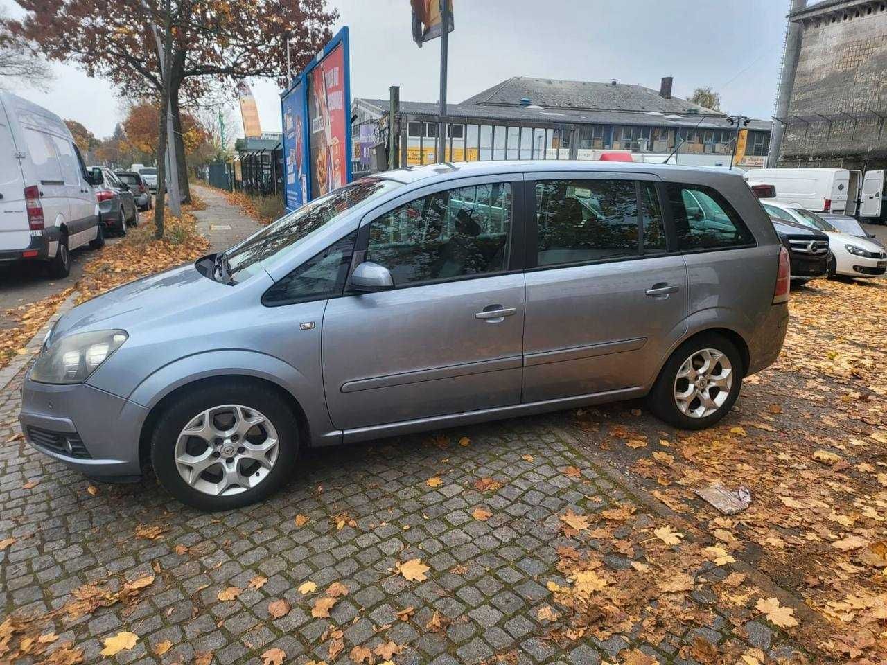 Opel Zafira НА ЧАСТИ