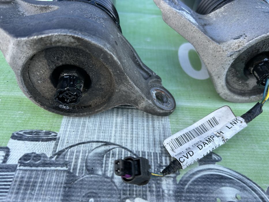 Amortizor stânga spate Range Rover Velar