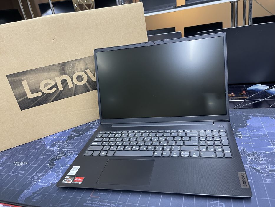 Мощный Lenovo V15 - Ryzen 5-5625U/16Gb/512Gb