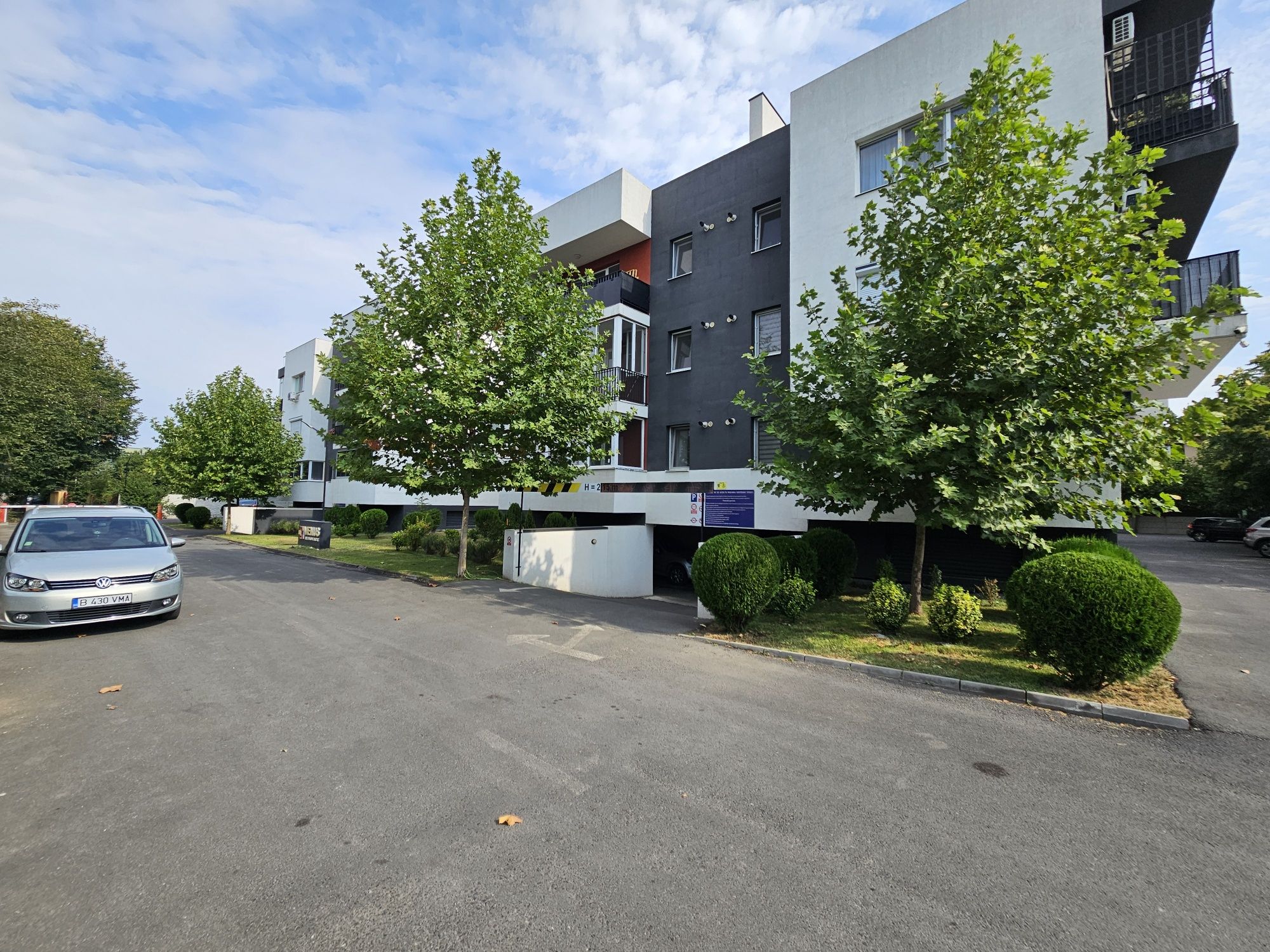 Inchiriez garsonieră cf. 1, Venus 3 residence, Berceni,Ap. Patriei