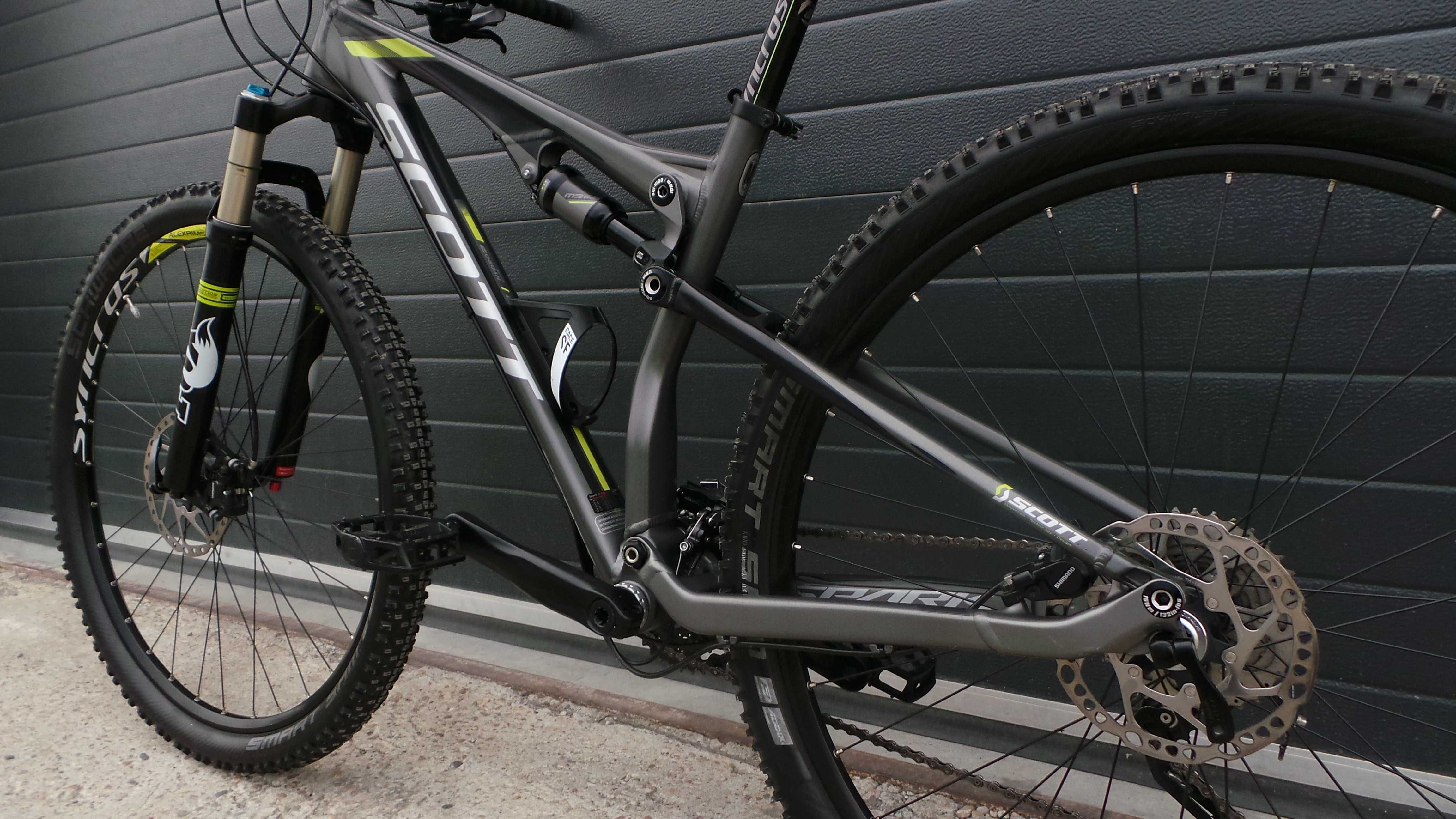 Full Suspension Scott Spark 29"/Aluminiu/Bicicleta