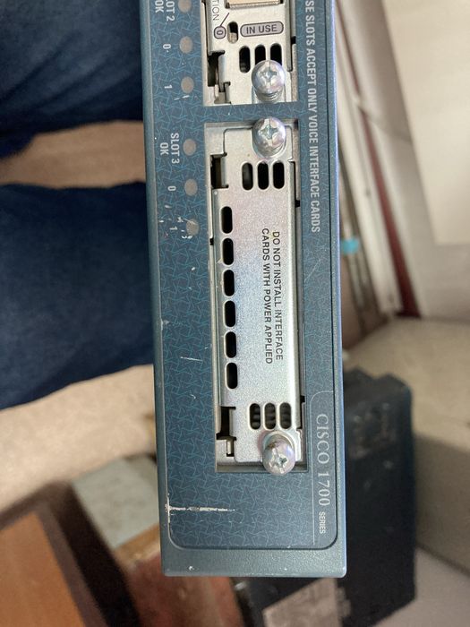 Маршрутизатор cisco 1700