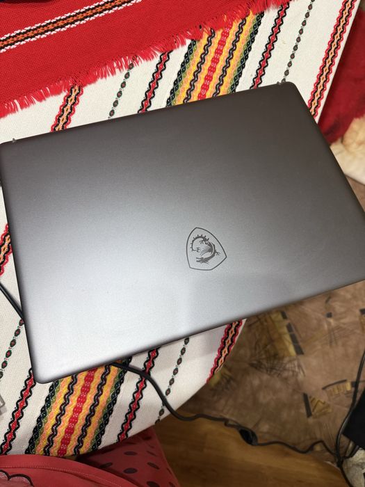 Лаптоп MSI Creator Z16