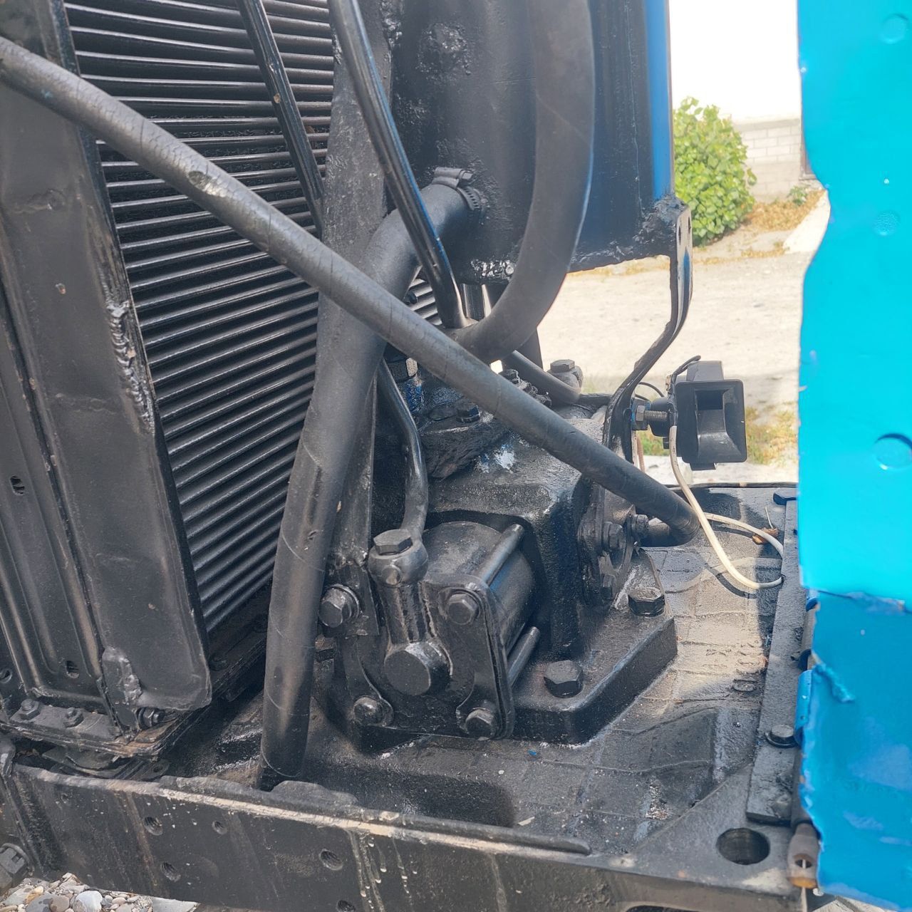 MTZ 80 sotiladi xolati yaxshi