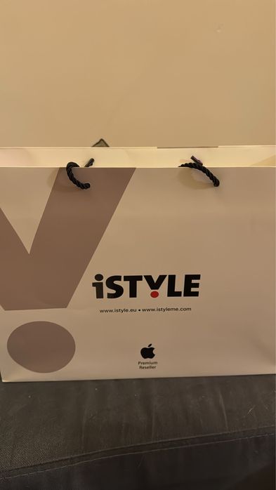 laptop macbook apple