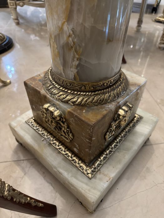 Coloana/ postament/ piedestal-130kg