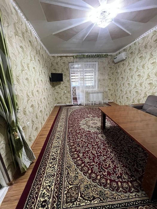 Дом сотилади марказдан