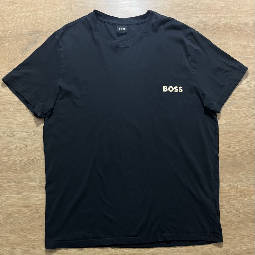 Hugo Boss T Shirt RN Gift мъжка тениска размер L