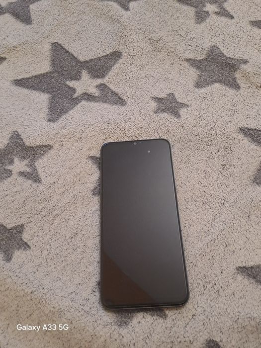 Продавам телефон  realmi c 35