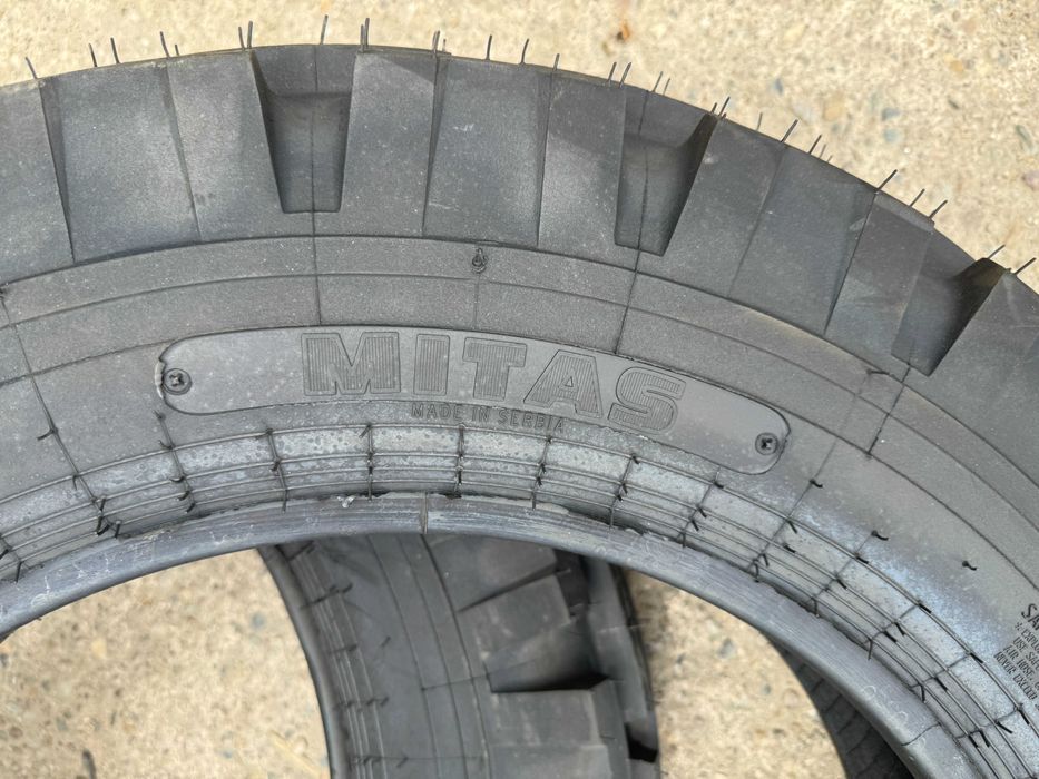 Cauciucuri noi 6.50-20 cu 6 pliuri pentru U650 marca MITAS