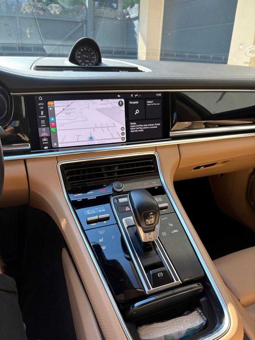 Porsche Panamera 4E 330 cp TVA deductibil