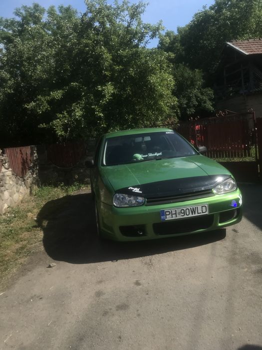 Vand golf 4 1.6 benzina