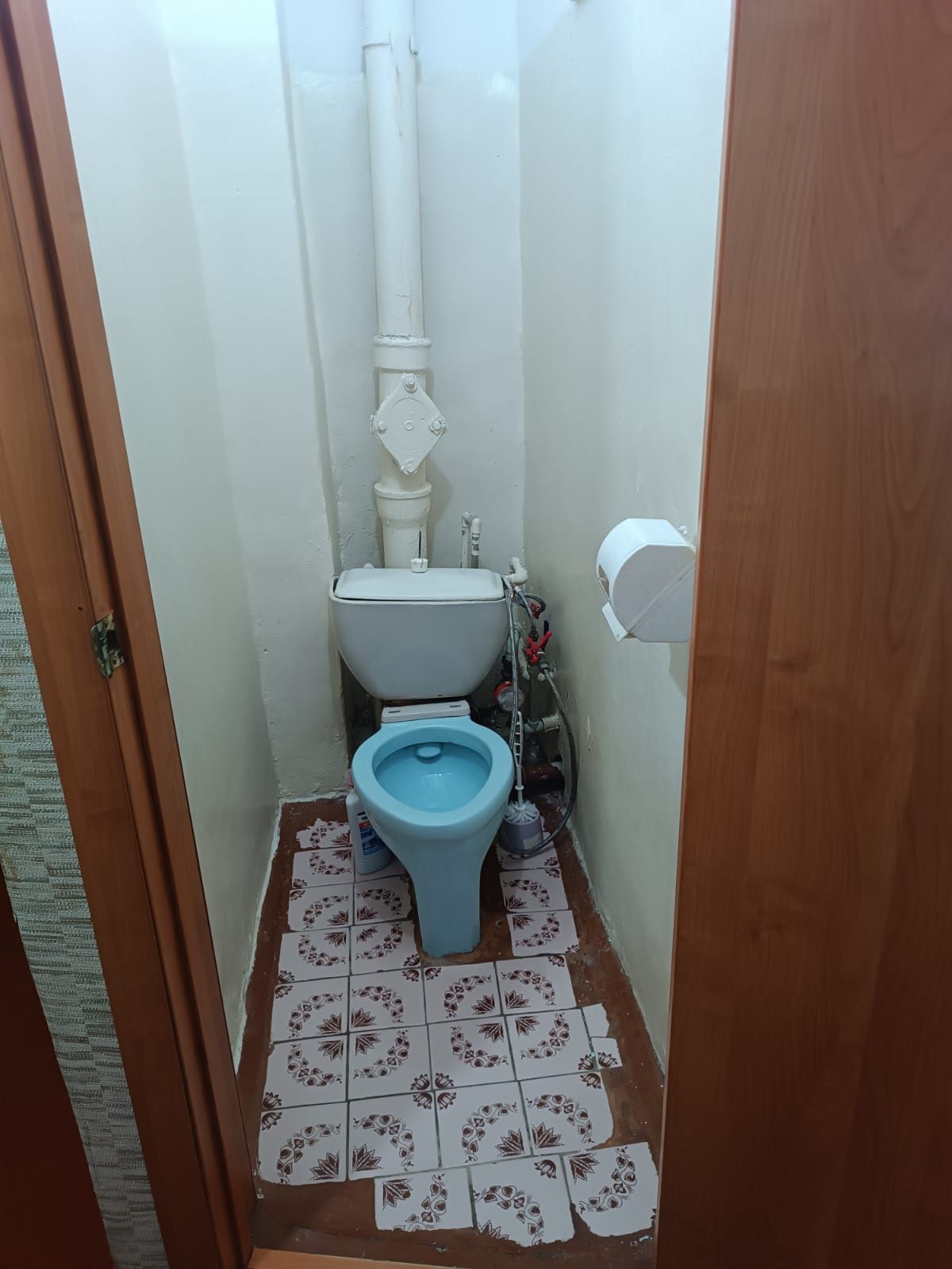 продам двухкомнатную квартиру