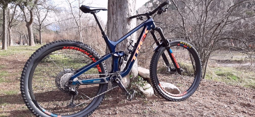 Trek Slash 9.8 XT L size