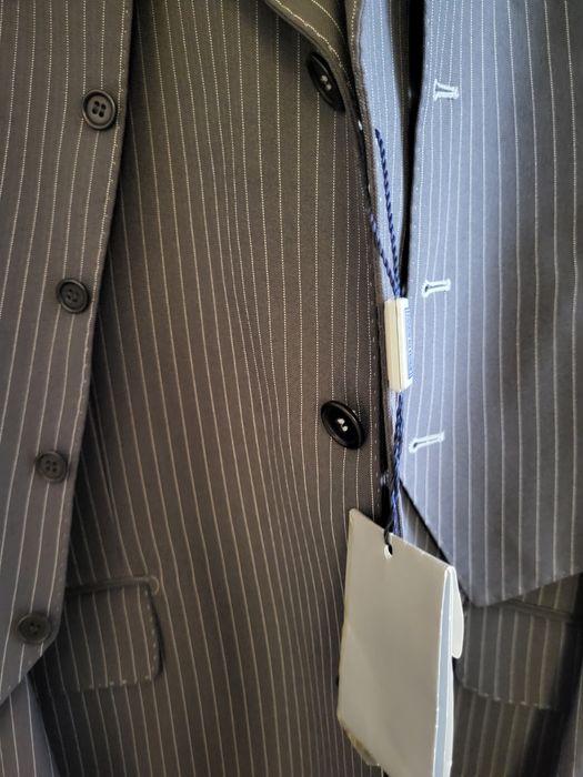 Costum bărbătesc 3 piese Versace Nou cu eticheta