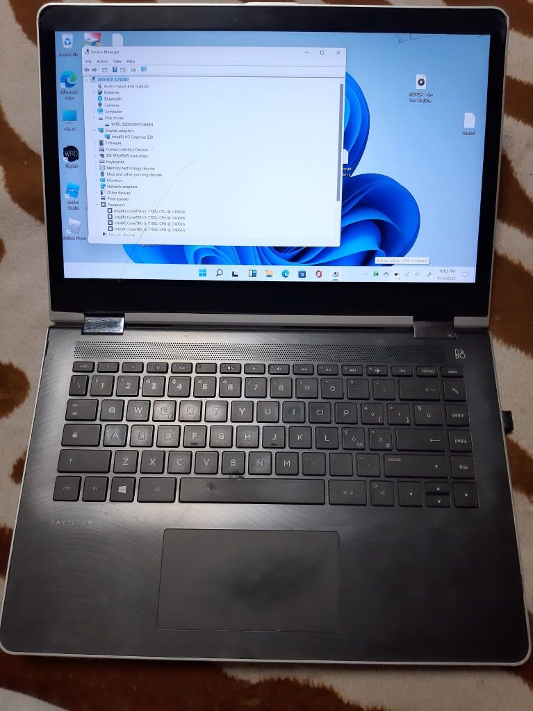 Componente laptop HP  pavilion x360 cu touch-screen fisurat