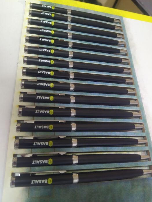 Уф печать,  ручки беджики ежедневник термос флешки