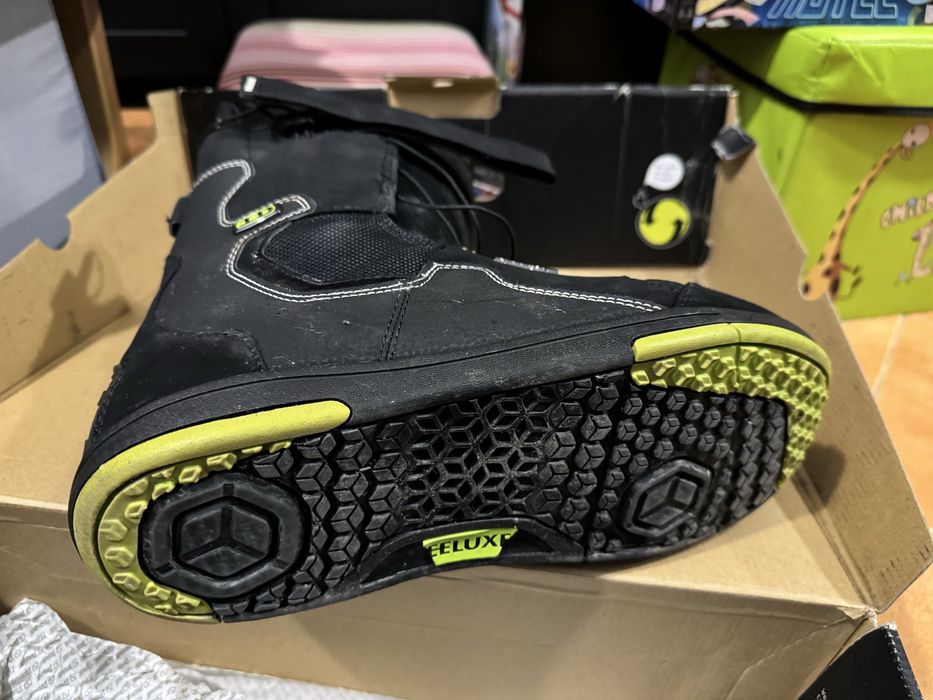 Boots snowboard Deeluxe 43