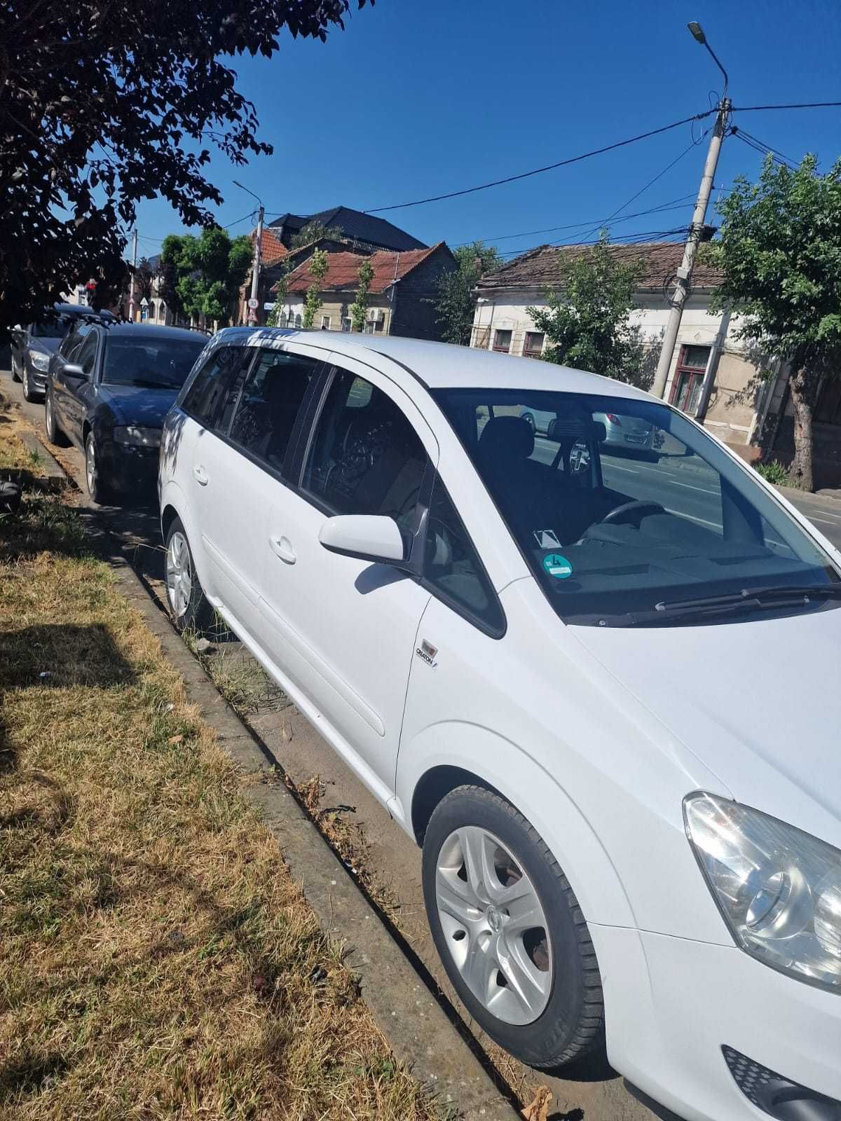 Vând Opel Zafira-7 locuri, 1.9 Diesel, 150 cp, an 2008!