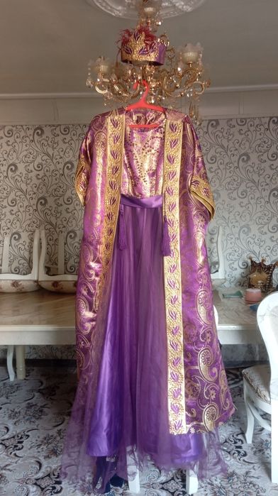 Yangi kelinchaklar uchun milliy libos