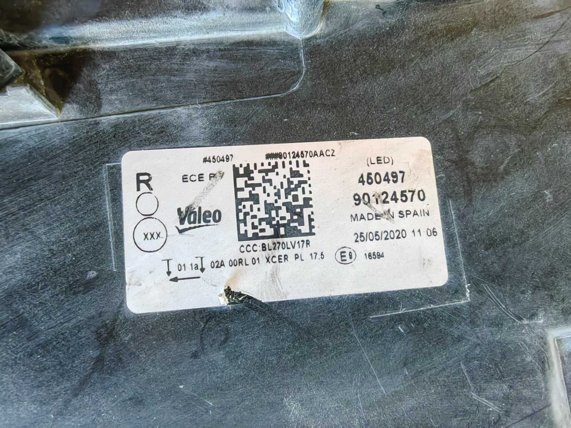 Фар VW Polo 2G FULL LED десен / Фар Поло 2Г Оригинален