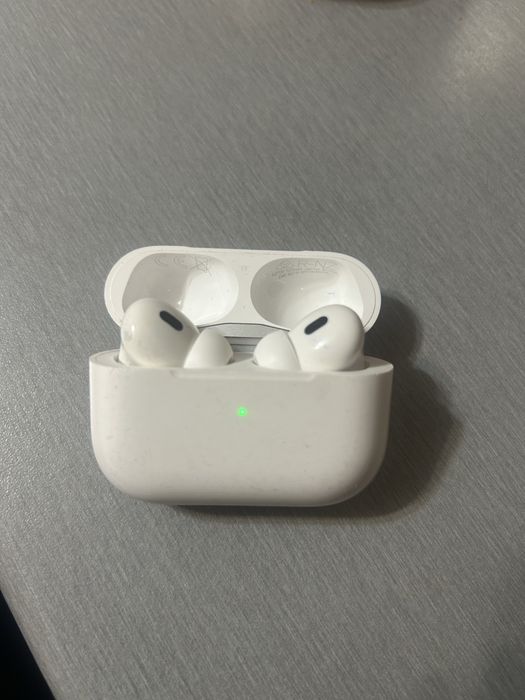 Airpods Pro 2.