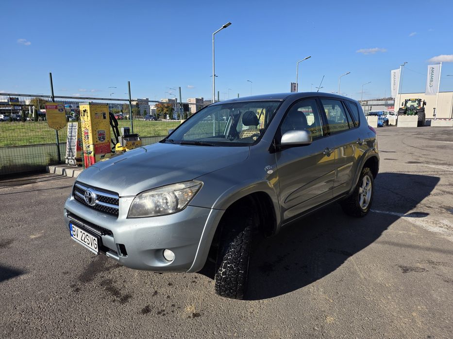 Toyota Rav 4 AWD kit înălțare 4x4 stare excelenta schib duster samurai
