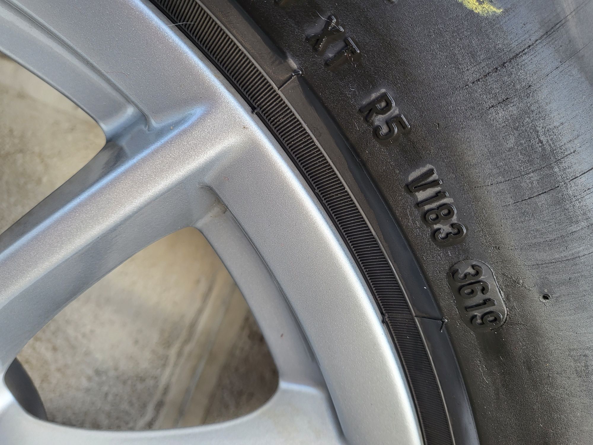 Jantd aliaj R17 BMW X3, anvelope iarna Pirelli 225 60 18