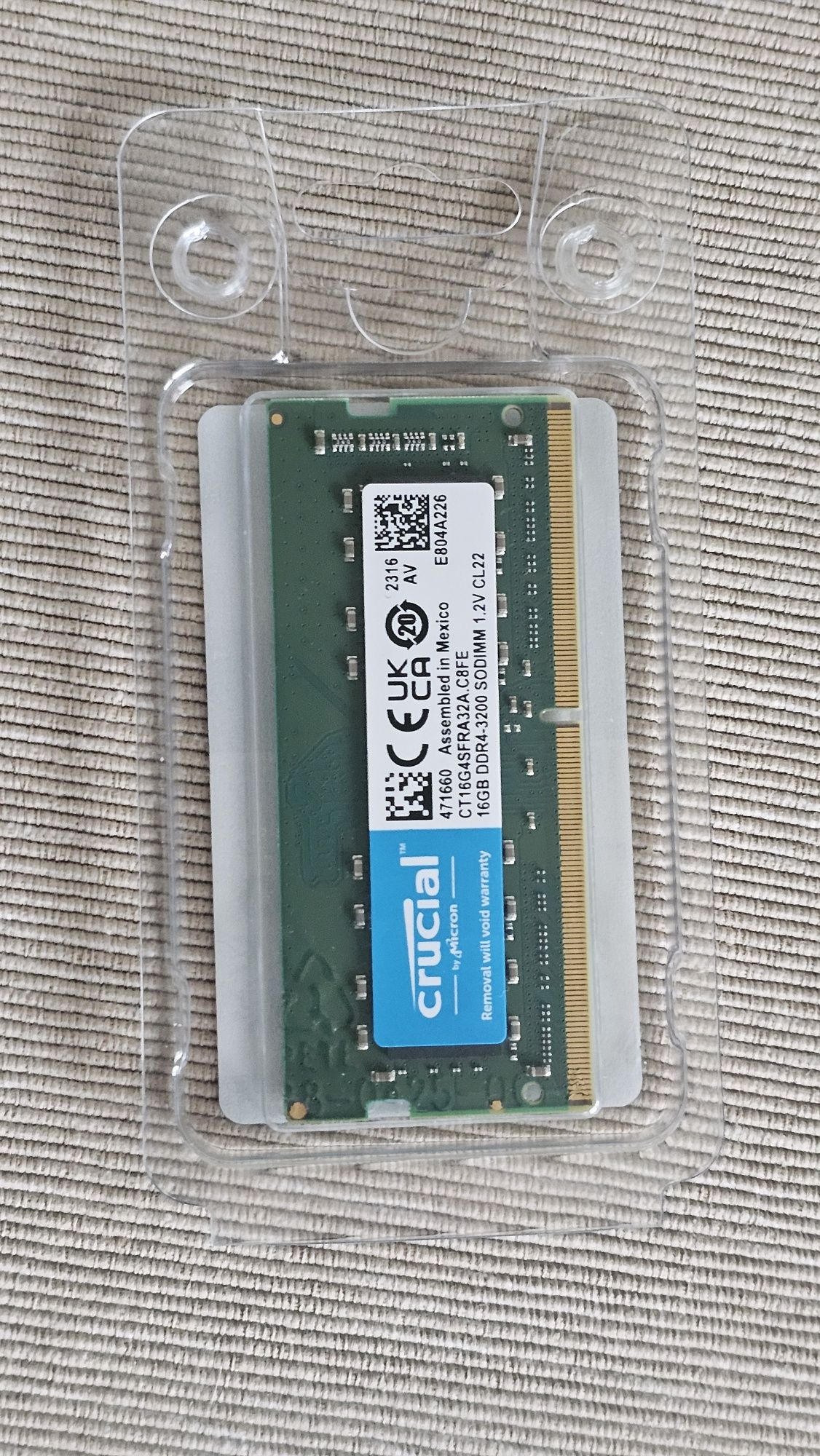 Рам памет Crucial 16GB