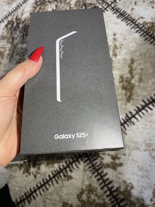 Samaung Galaxy S25+ 512GB