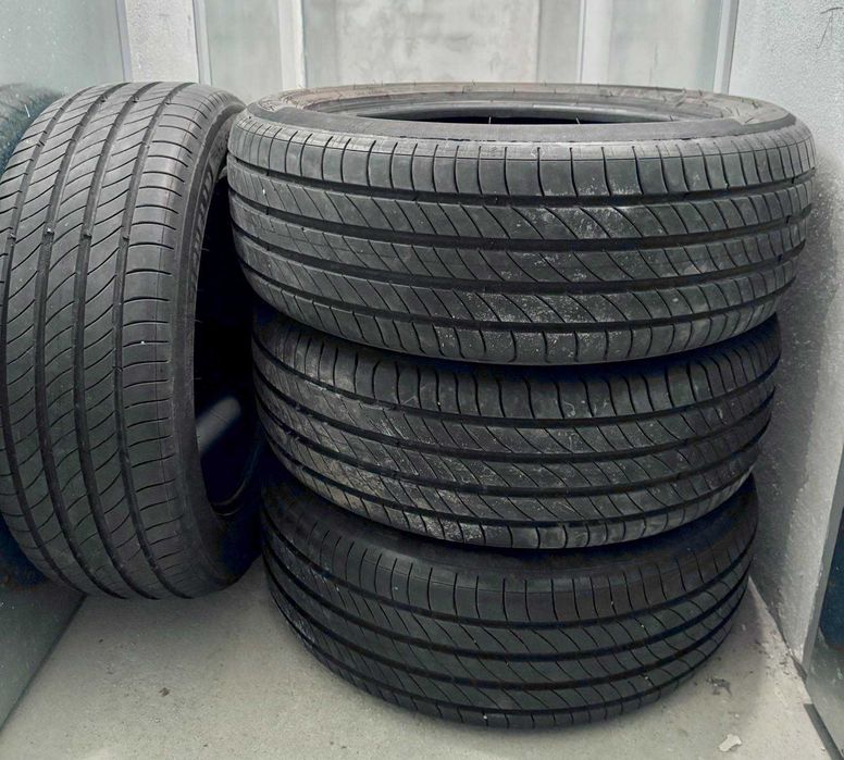Michelin Primacy 4
205/55 R17 95V