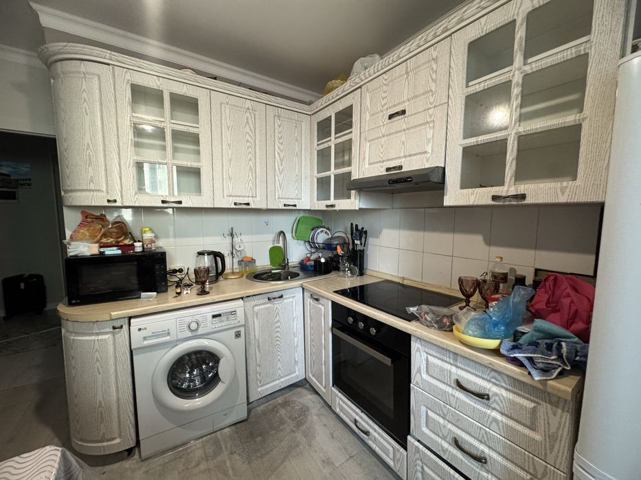 Продается кухонный гарнитур