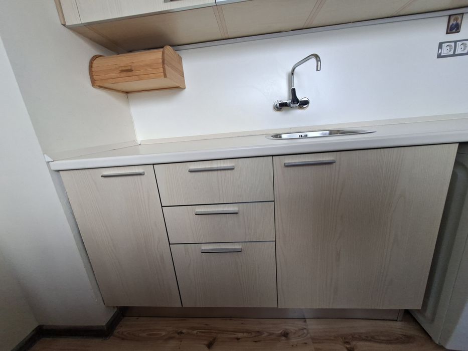 Кухненски шкафове